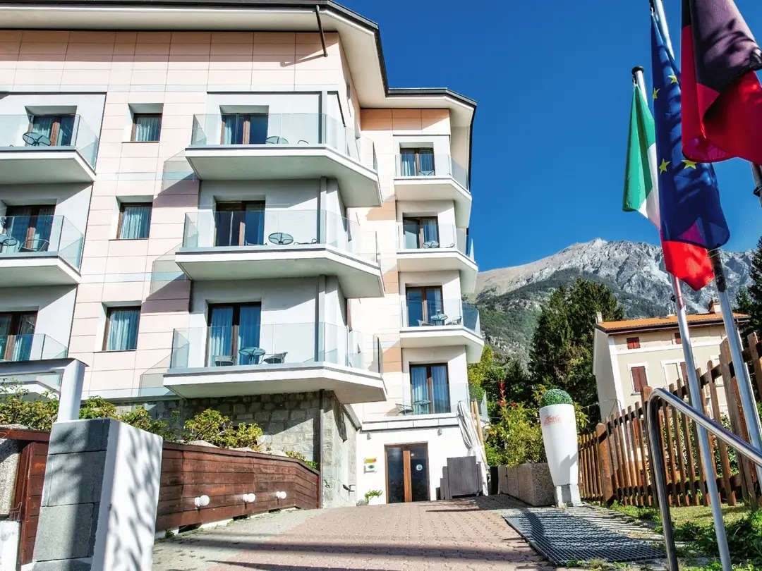 hotel-au-soleil.webp