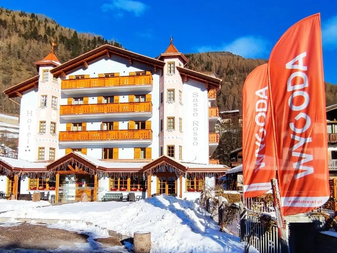 hotel-sasso-rosso.webp