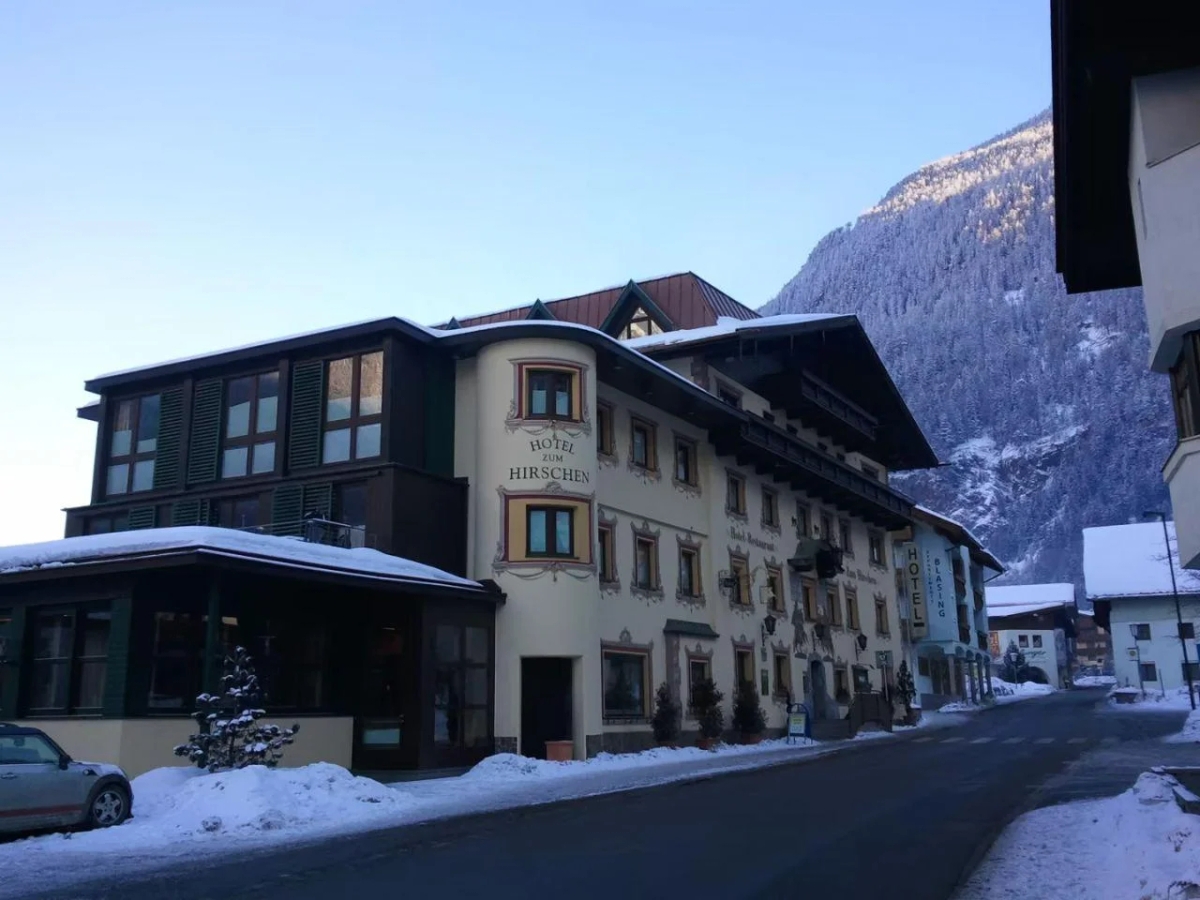 hotel ZUM HIRSCHEN