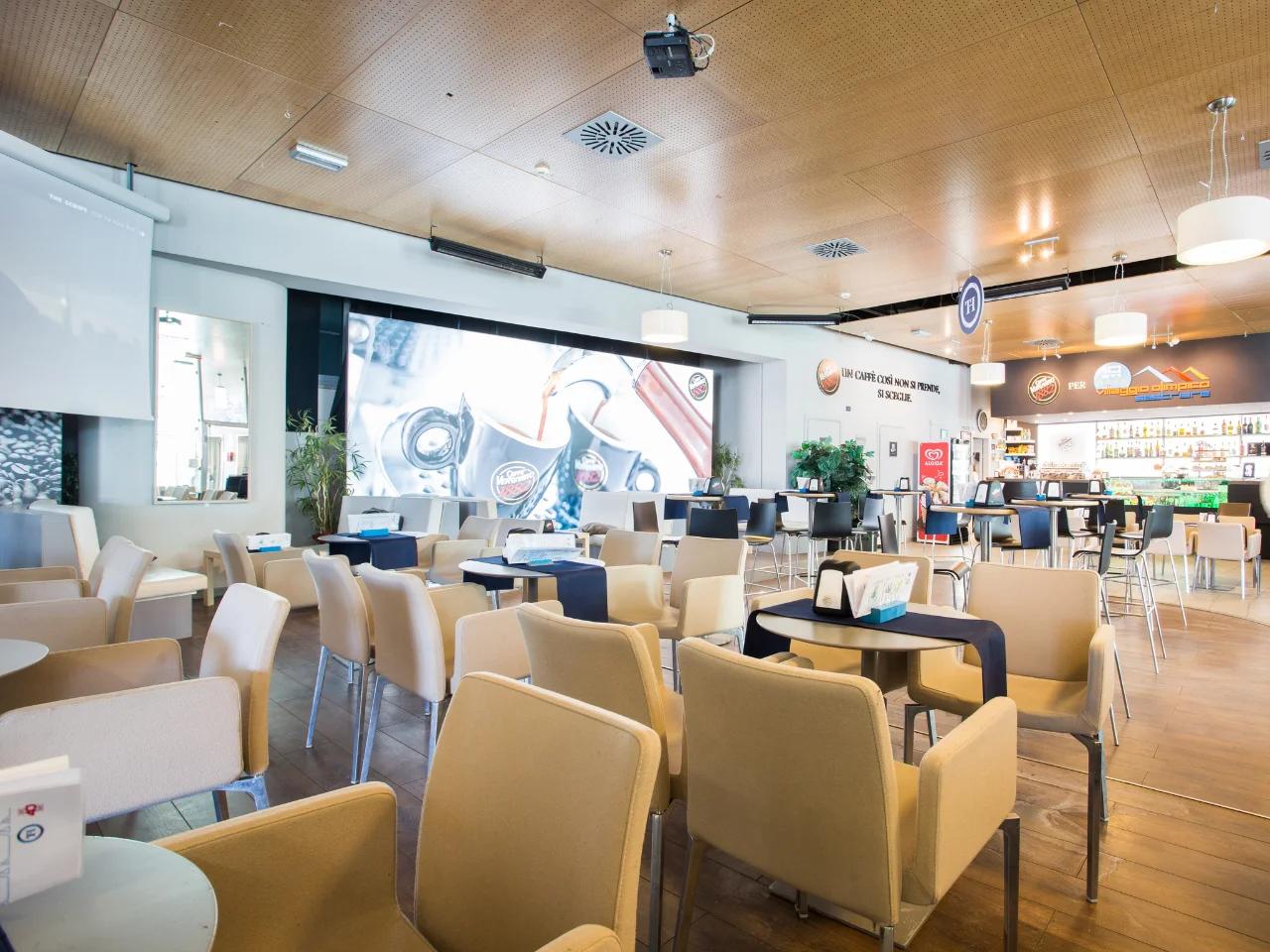 VILLAGGIO OLIMPICO - zdjęcie 20