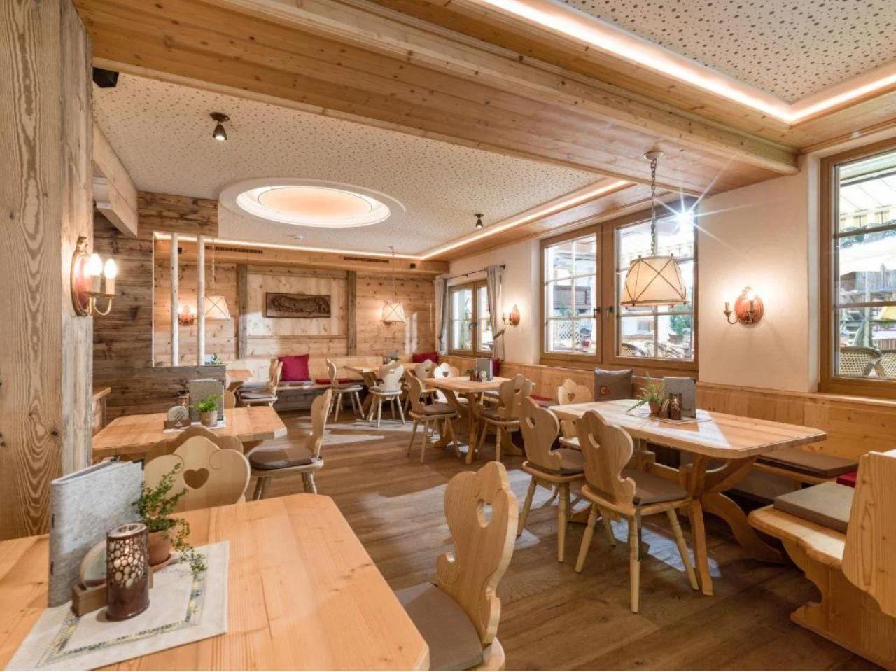 PINZGER TUX - zdjęcie 4