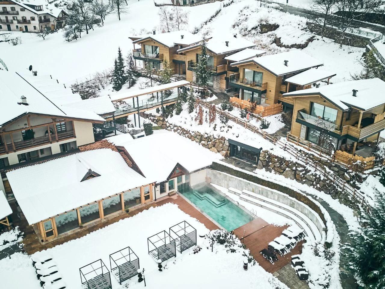 SALVADORI - zdjęcie 1