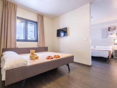 CRISTINA - miniatura 5