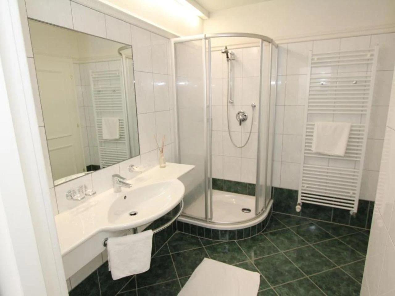 GOLDENER STERN - zdjęcie 6