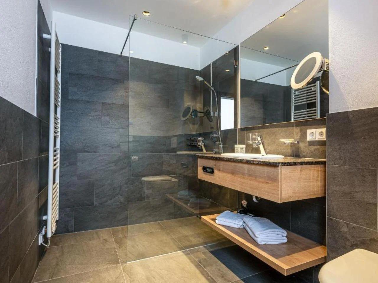 GOLDENER STERN - zdjęcie 4