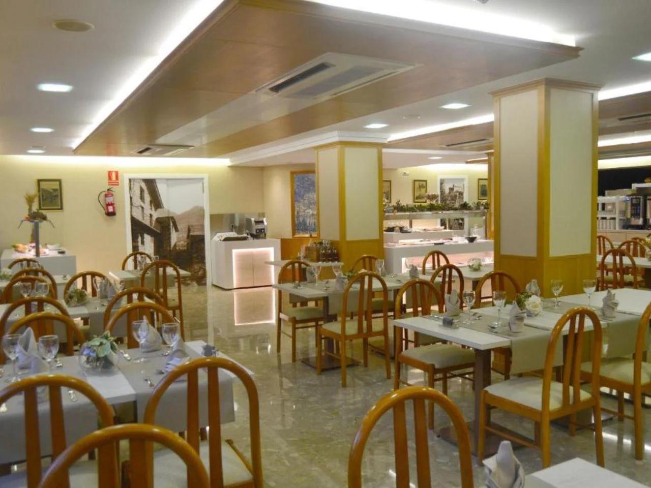 GUILLEM - zdjęcie 9