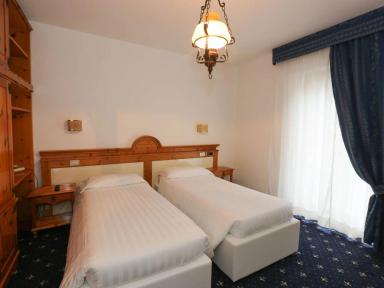 Biała Szkoła Pinzolo dla - XII LO Poznań - miniatura 5