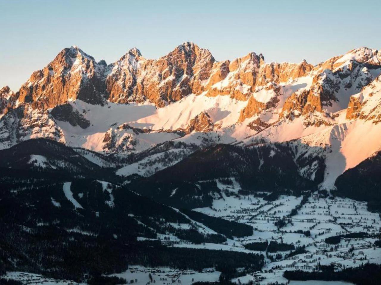 WOLLEE ALPINE BOUTIQUE9