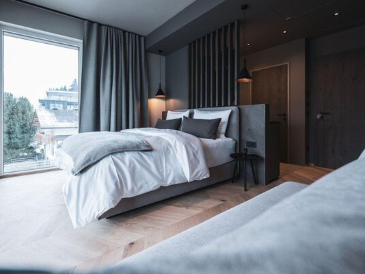 WOLLEE ALPINE BOUTIQUE4