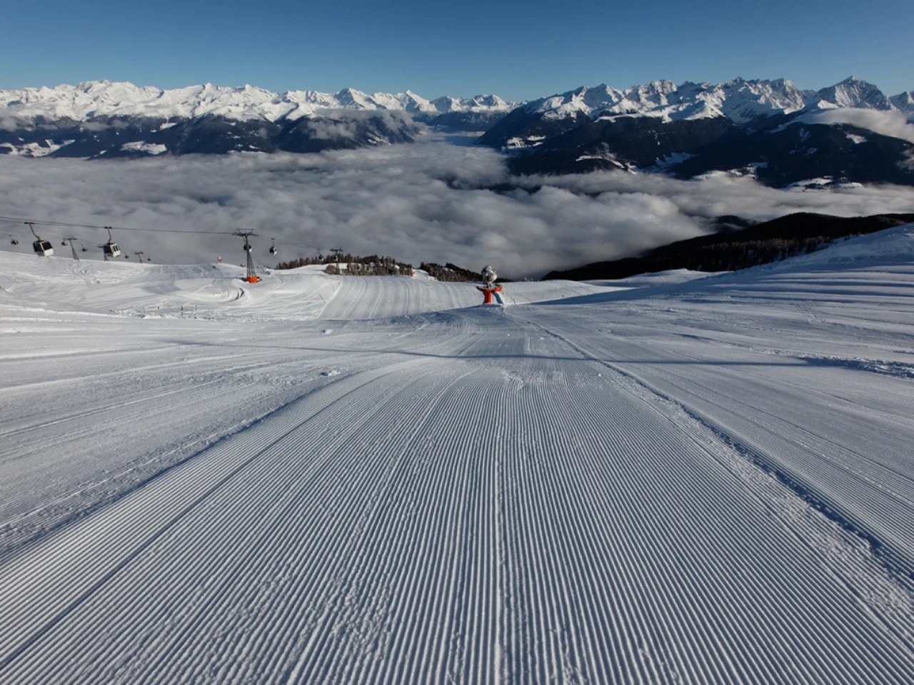 KRONPLATZ13