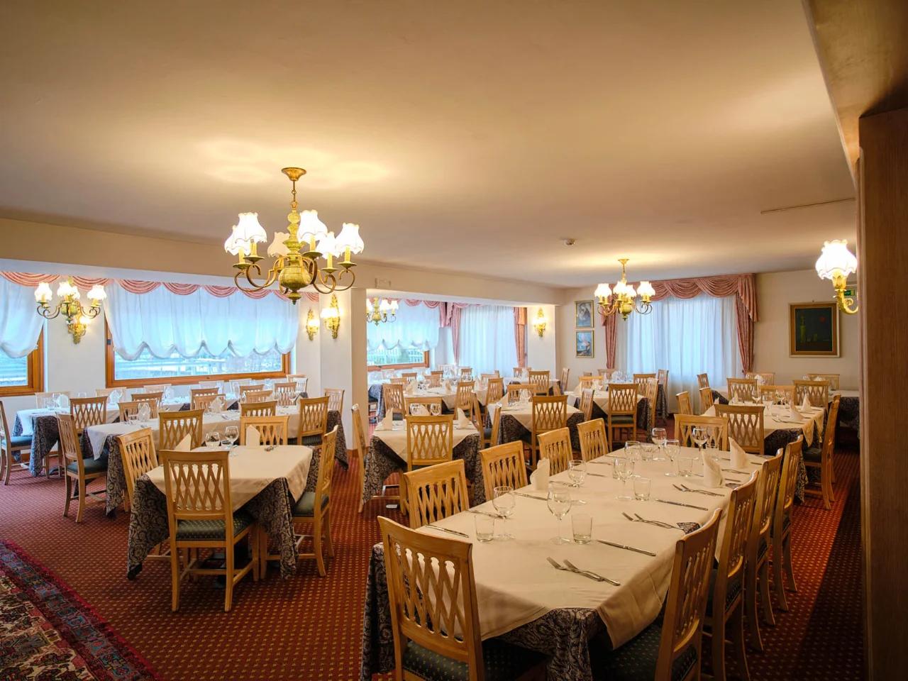 OLYMPIC PALACE - zdjęcie 4