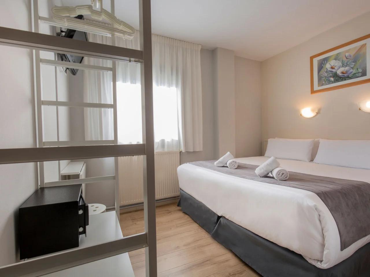 CAMELLOT - zdjęcie 2