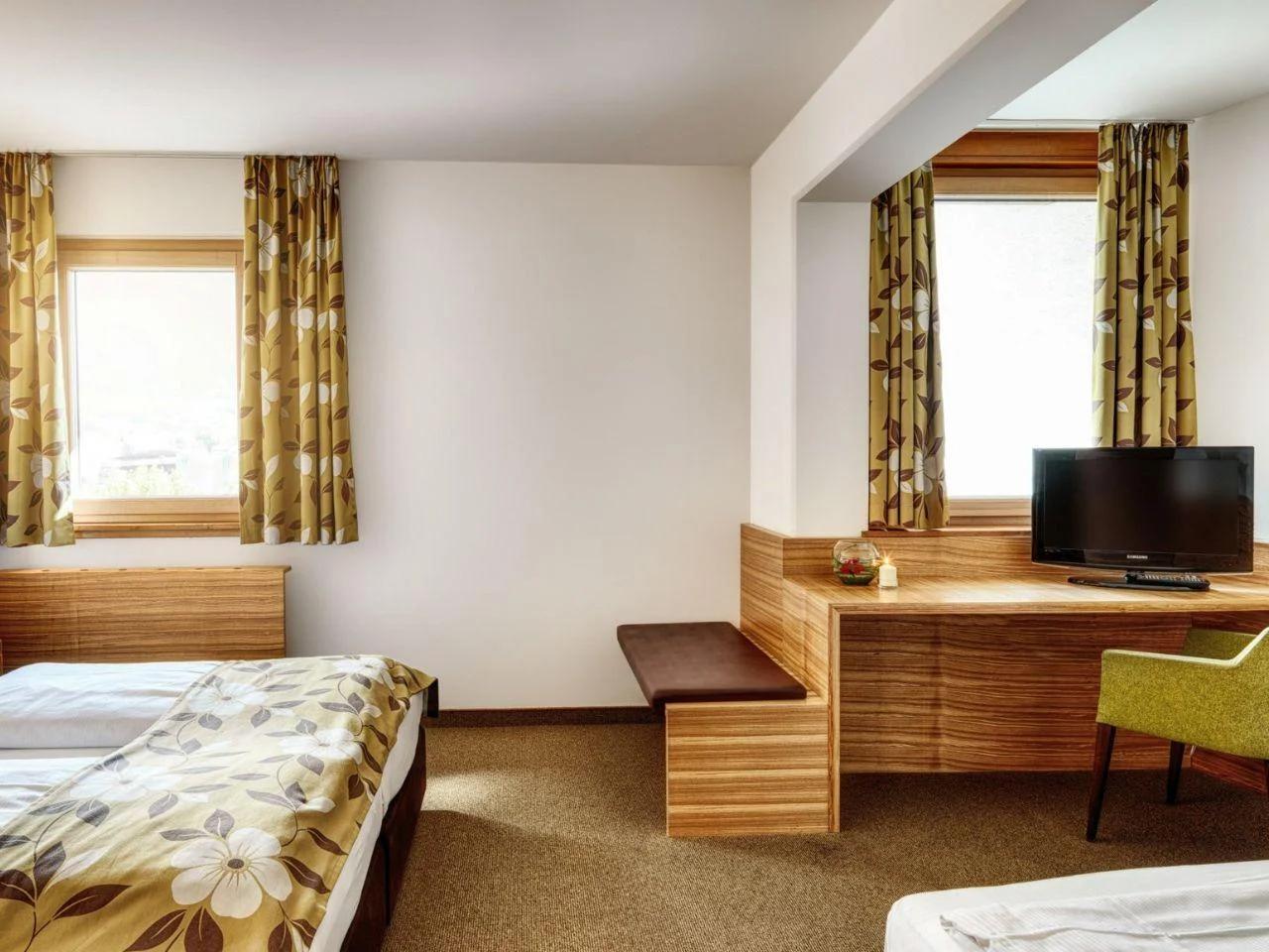 ALPHOTEL - zdjęcie 9