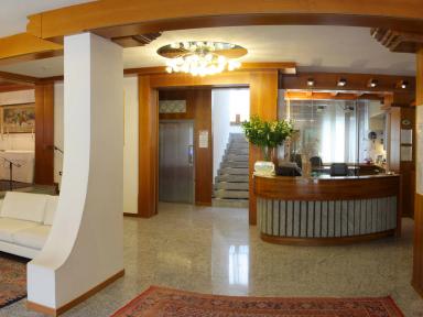 OLYMPIC ROYAL - miniatura 25