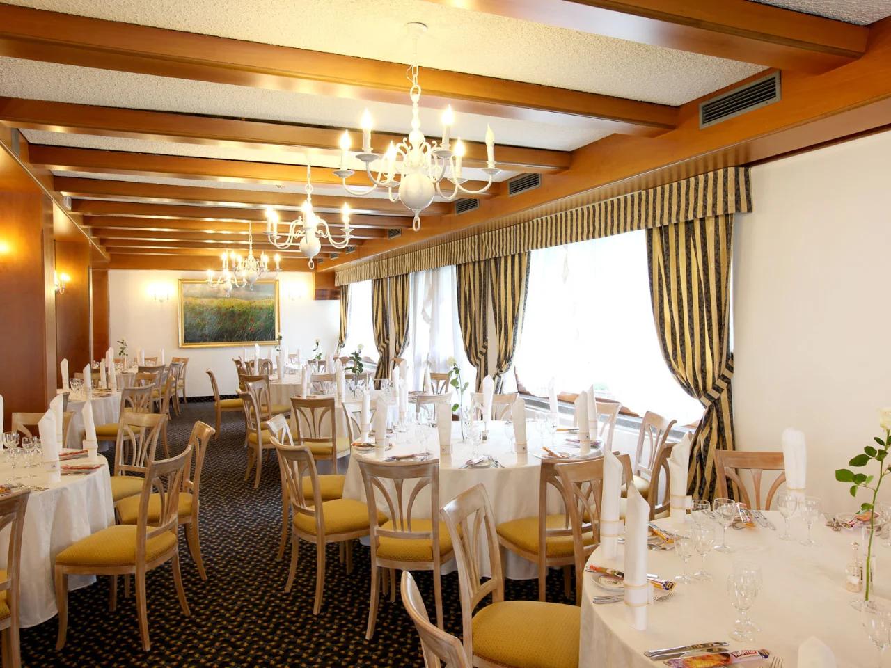 OLYMPIC ROYAL - zdjęcie 15