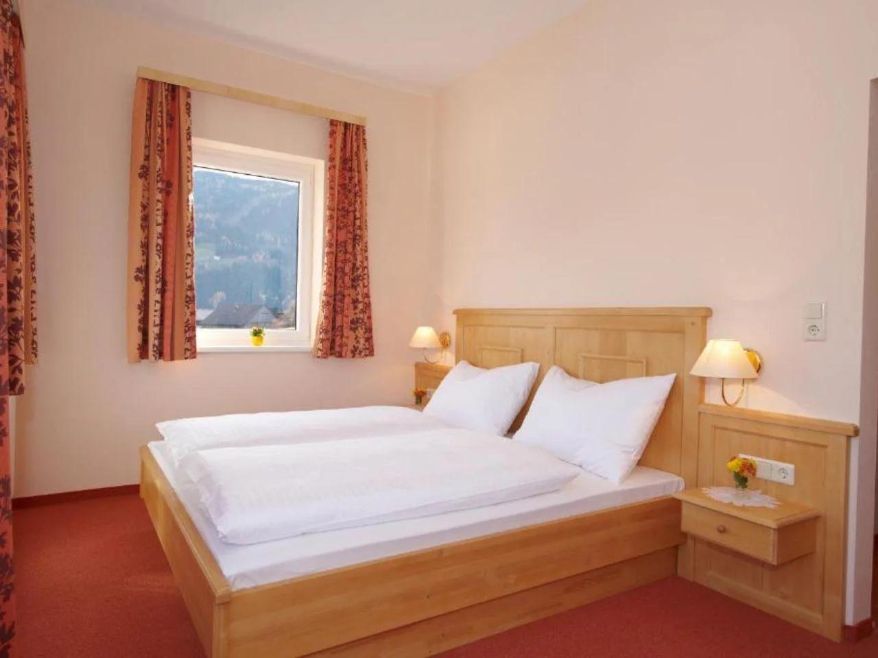 PARIENTE - zdjęcie 4