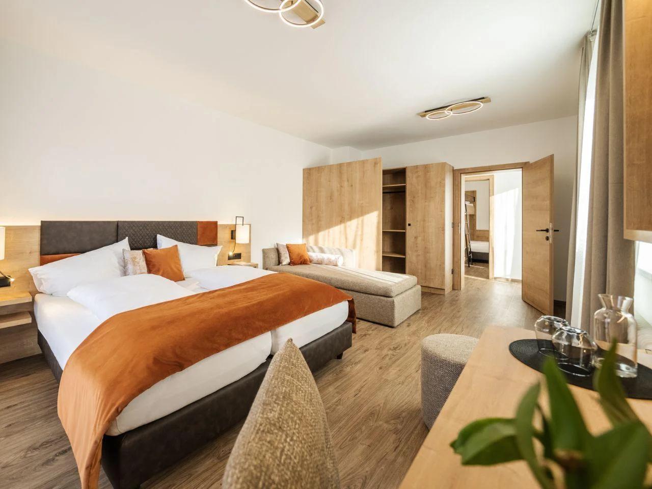 TRATTNIG - zdjęcie 8