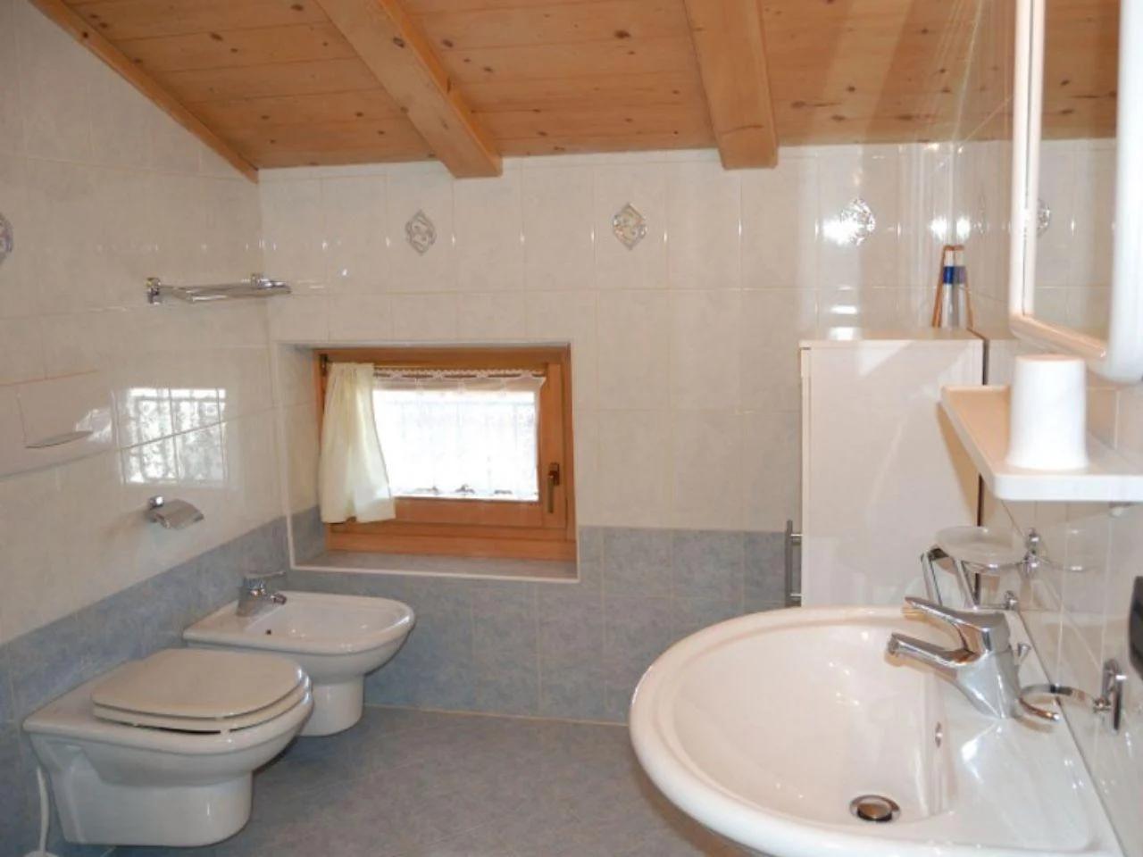 CASA DARIA Apart. 4-6 os.3