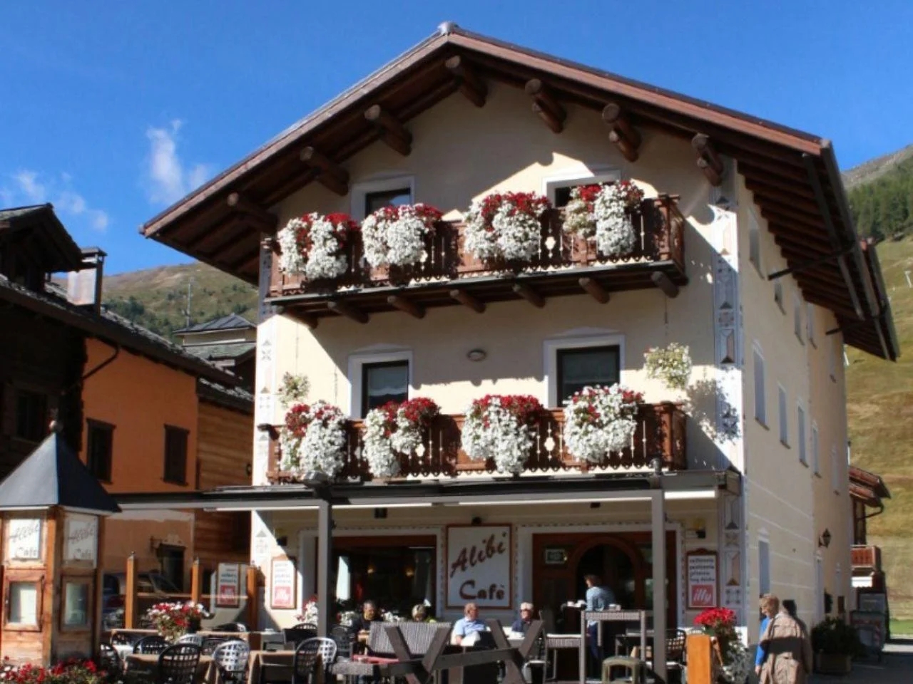 CASA ALIBI Apart.4-5 os.0