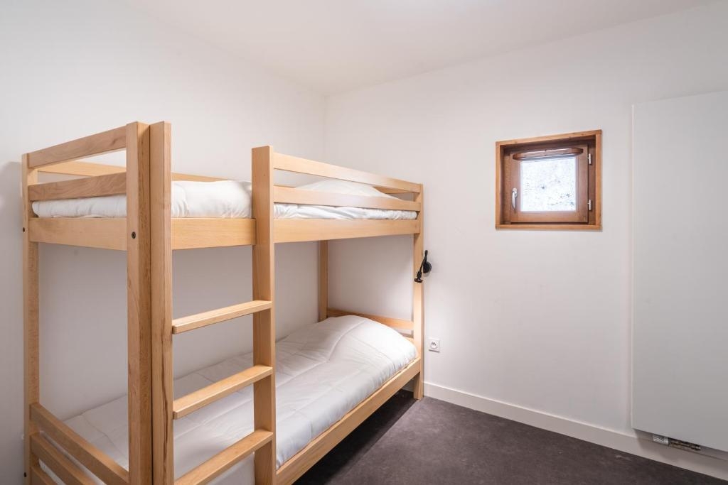 LES ECRINS D' AURIS14