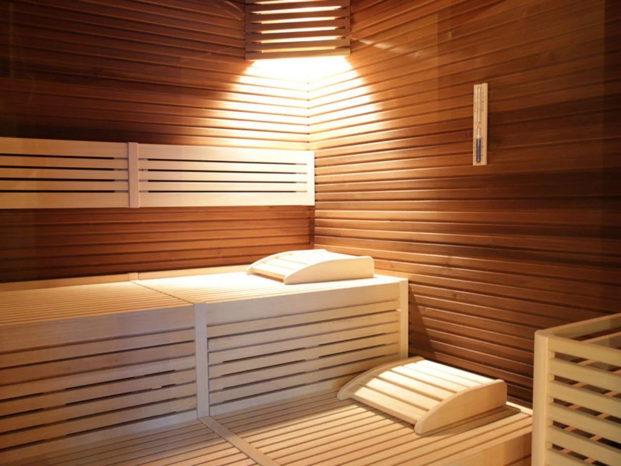 DELLE ALPI - SUITES13