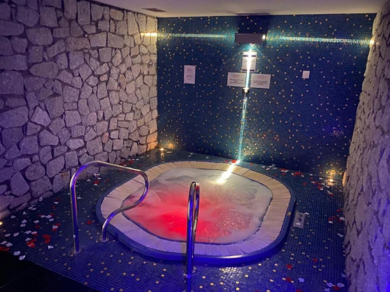 GRAND HOTEL MIRAMONTI11