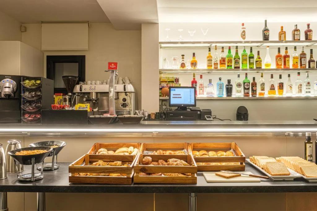 HOTEL CARIBOU - zdjęcie 8