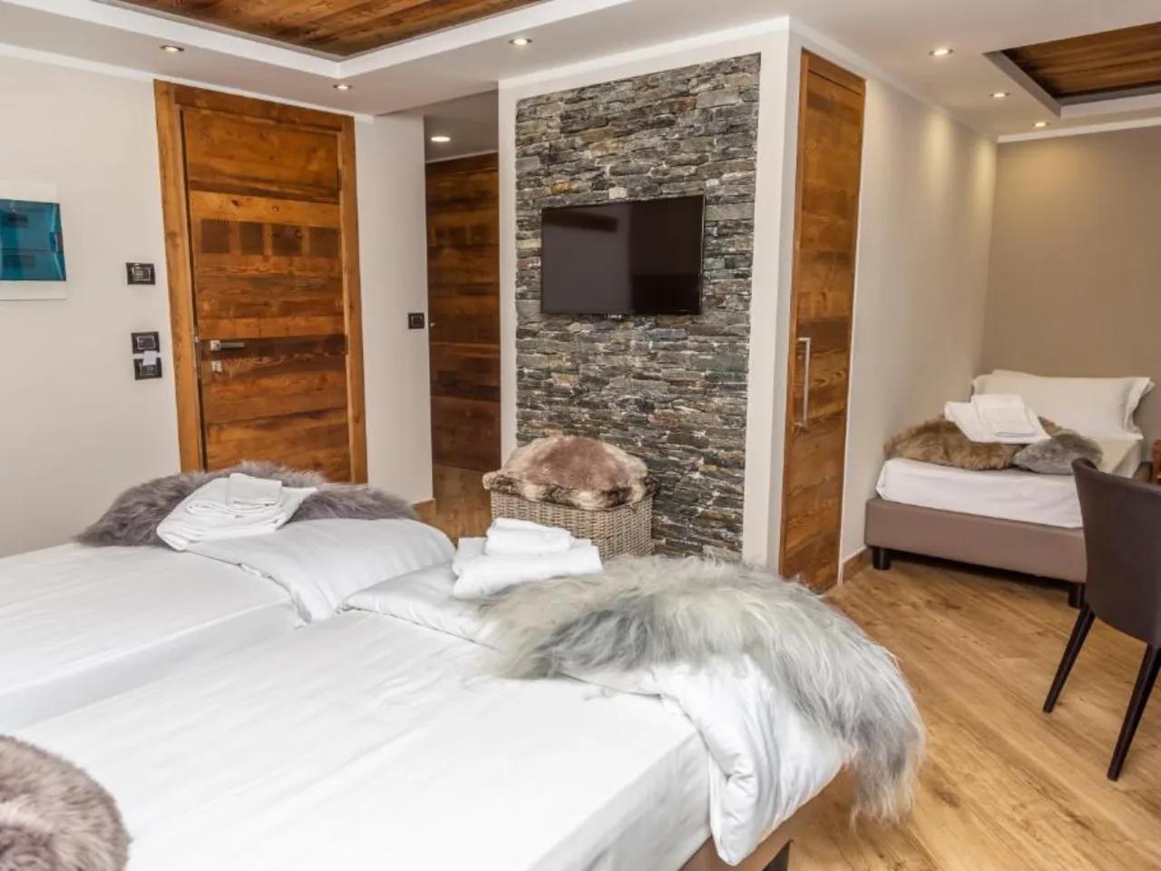 HOTEL K28