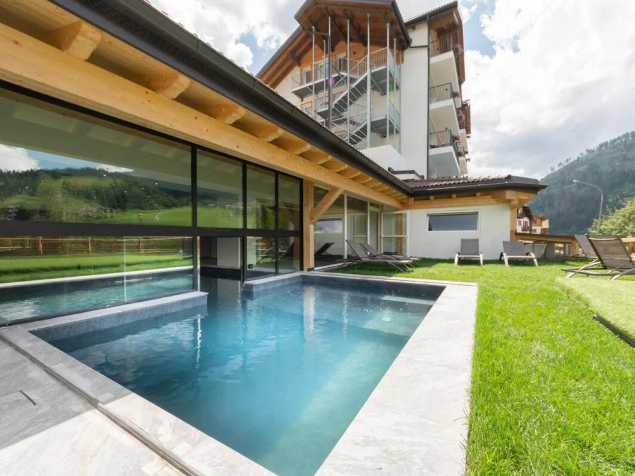 ACTIVE ALM HOTEL1