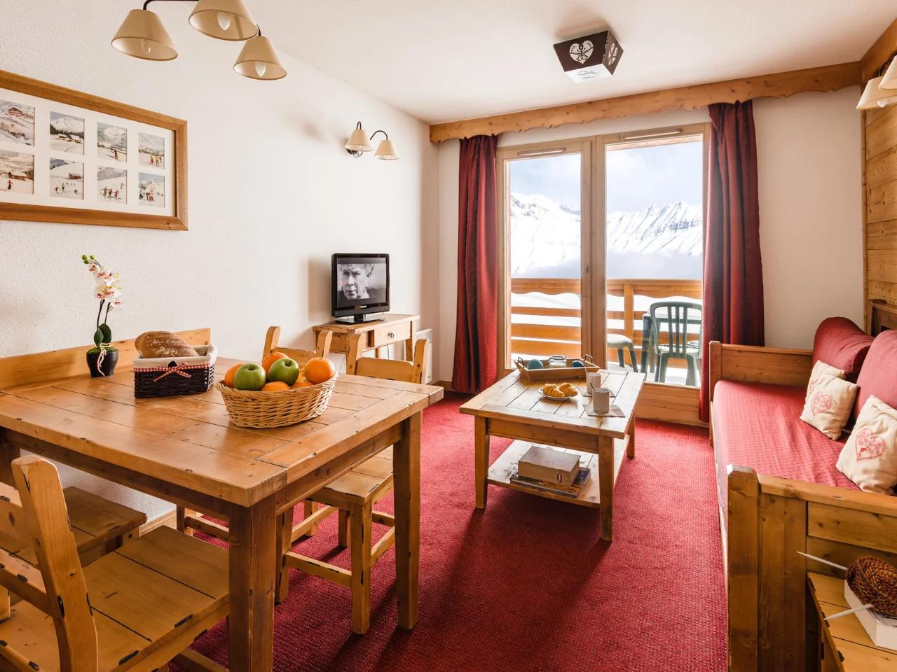LES HAUTS DE COMBORCIERE apt. 2-6 os. (40m²)2