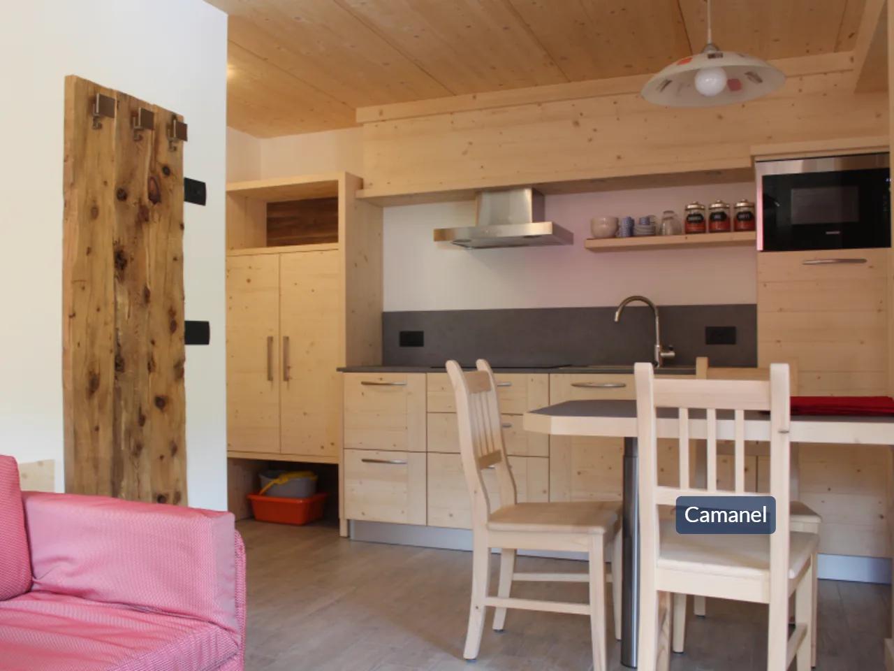CASA LA PEZINA apt. 2-4 os.3