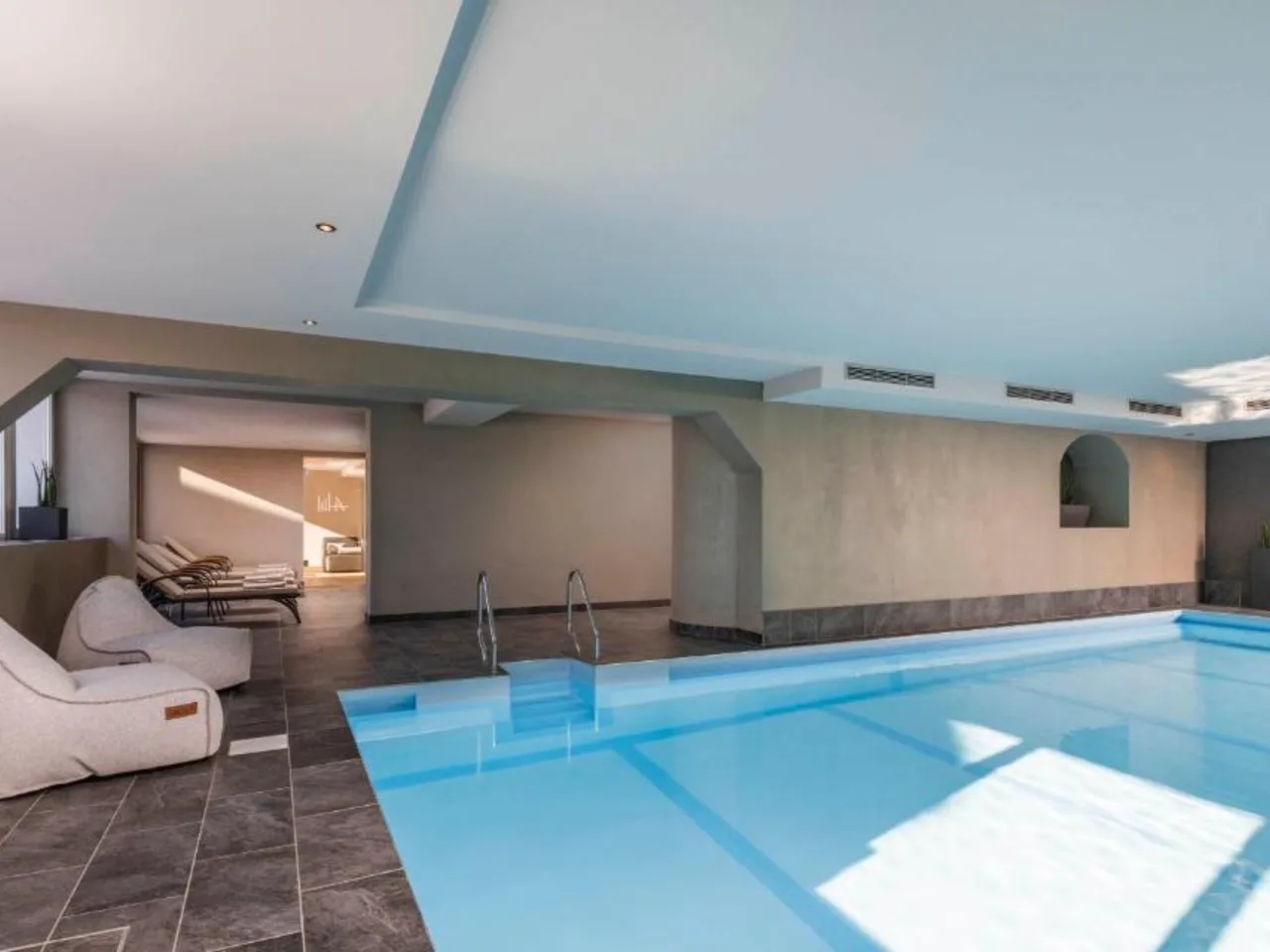 AMBET HOTEL3