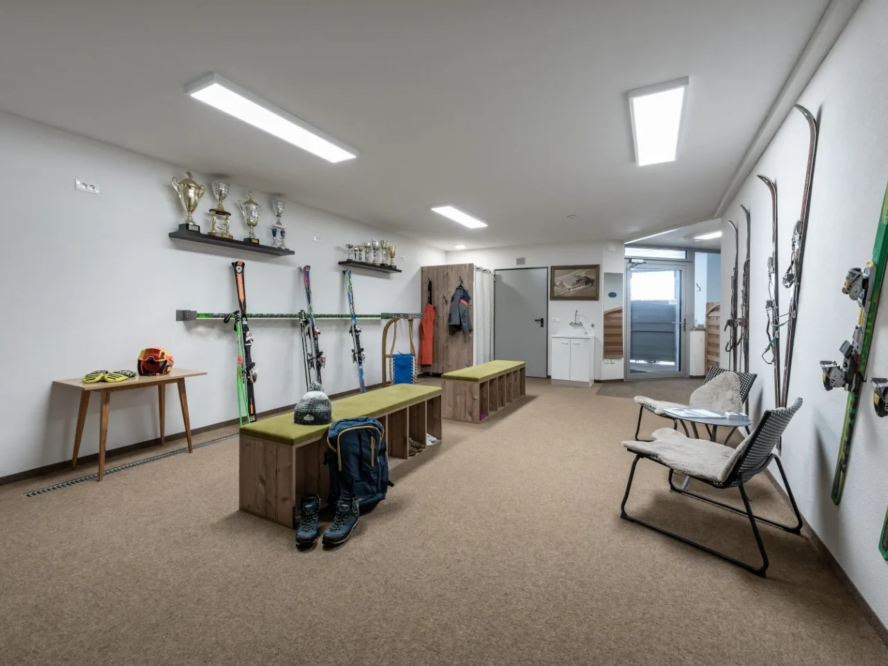PENSION WIESENRAIN25