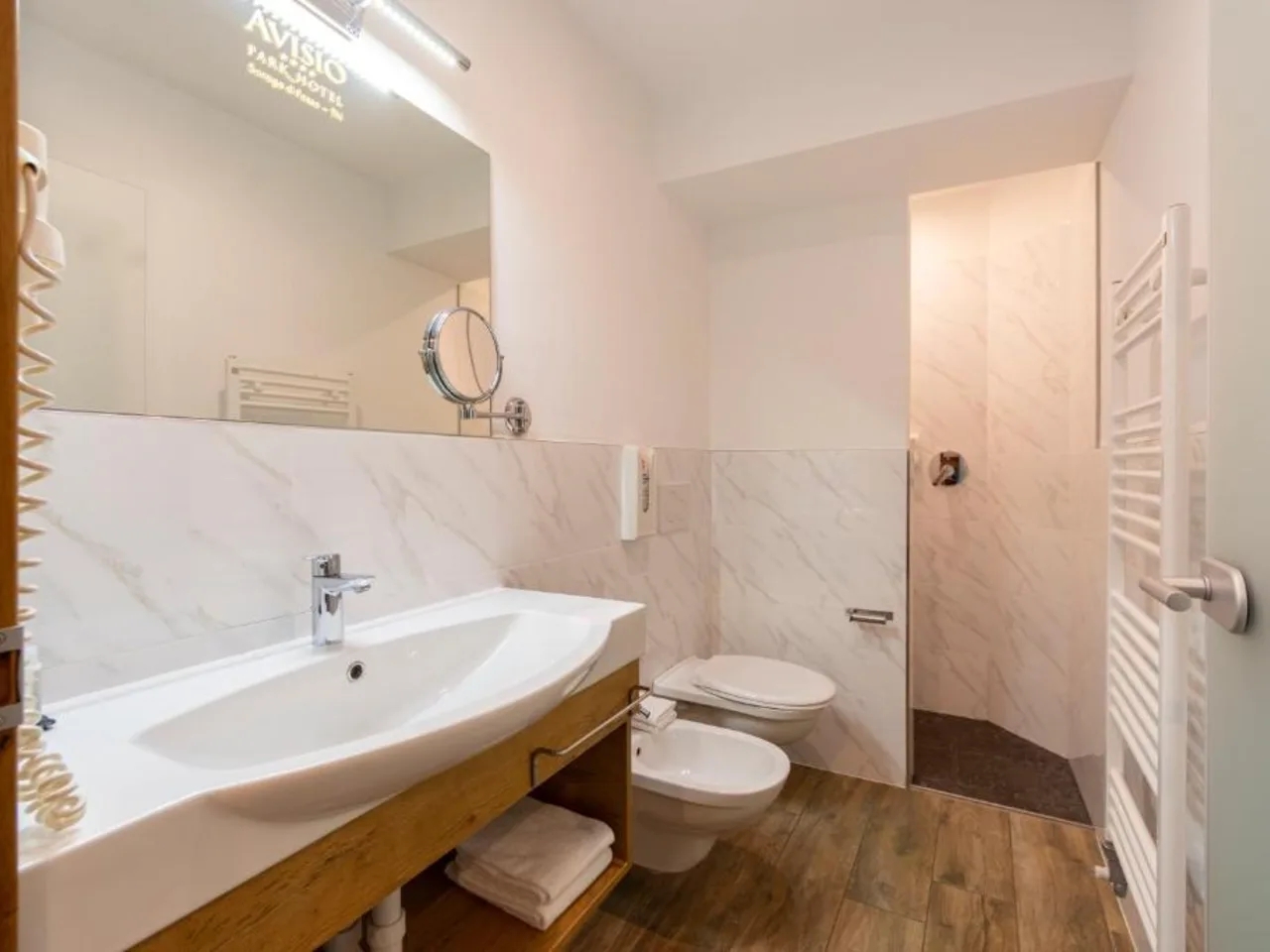PARK HOTEL AVISIO9