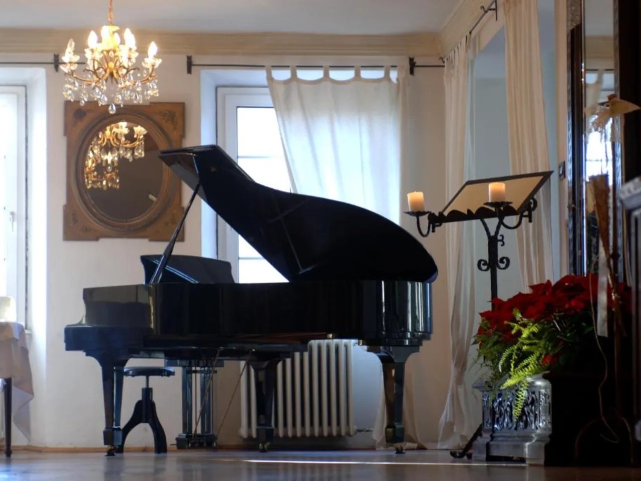 ROMANTIC EXCELSIOR17