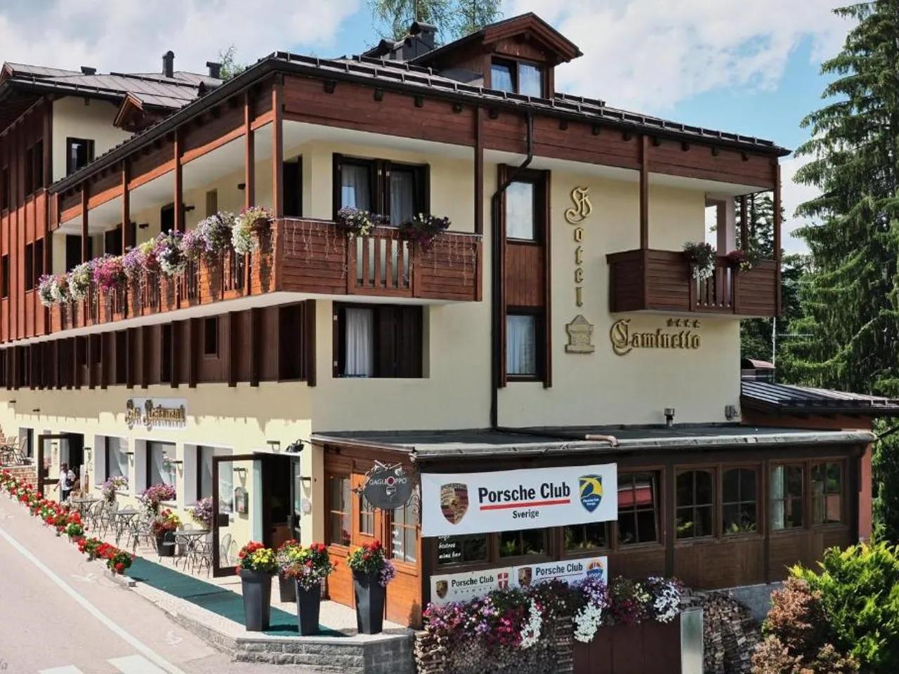 CAMINETTO0