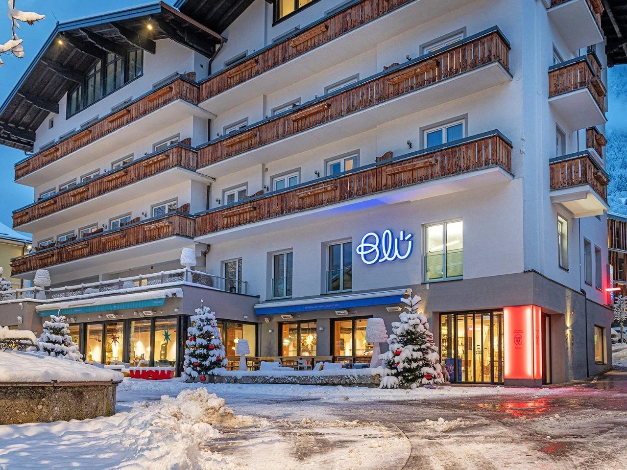 HOTEL BLU0