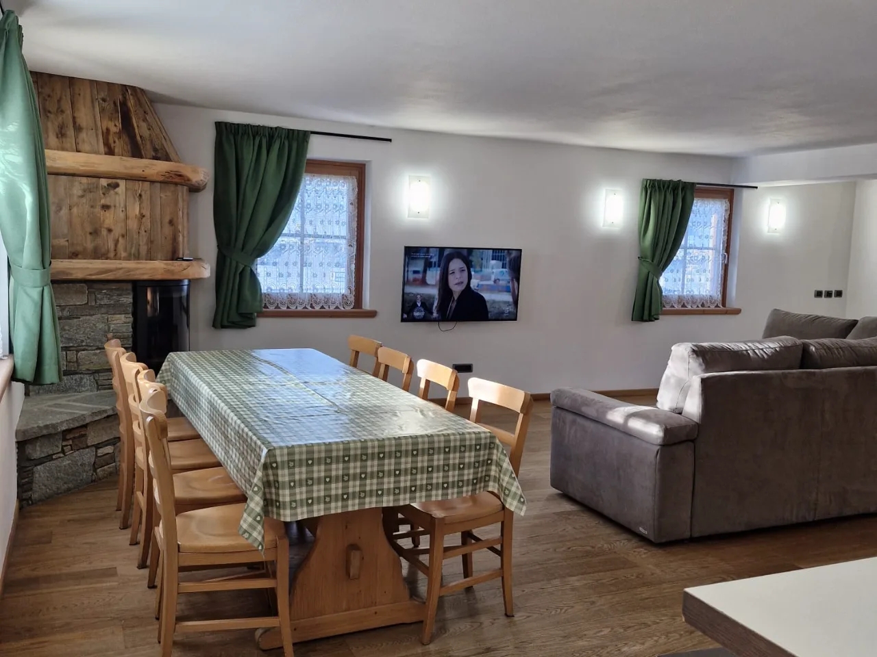 GOLOSERIA LOFT apt. 4-6 os.1