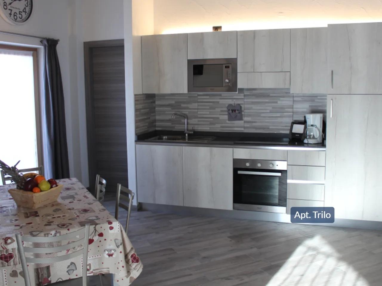 CASA MARISA TRILO apt. 3-6 os.8