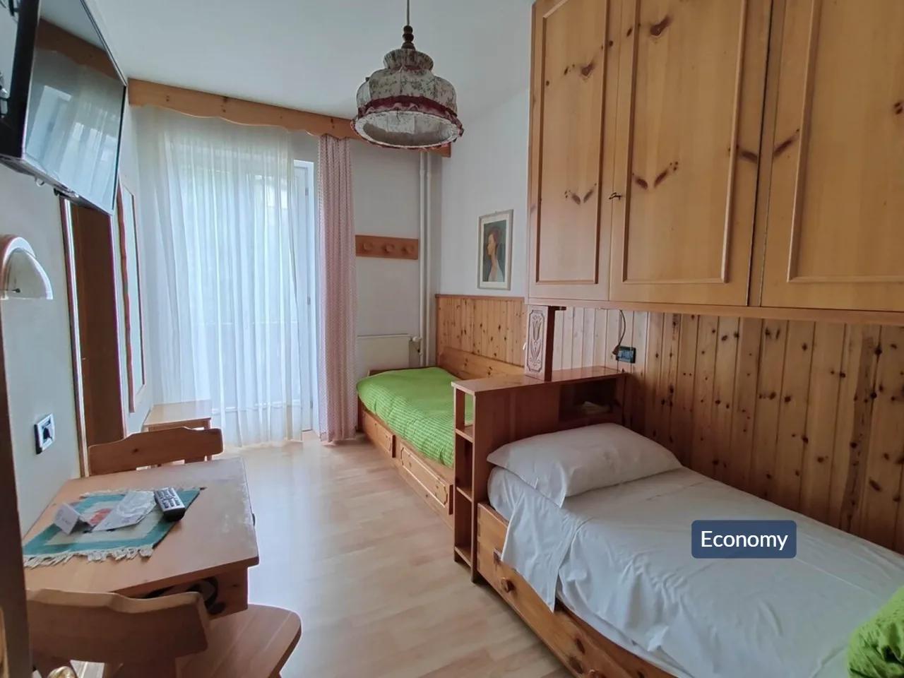 HOTEL LAURINO15