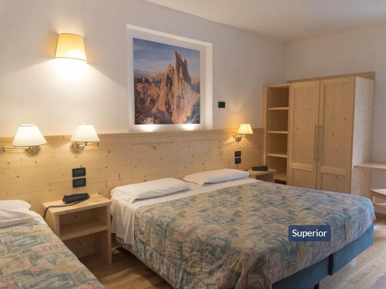 HOTEL LAURINO13