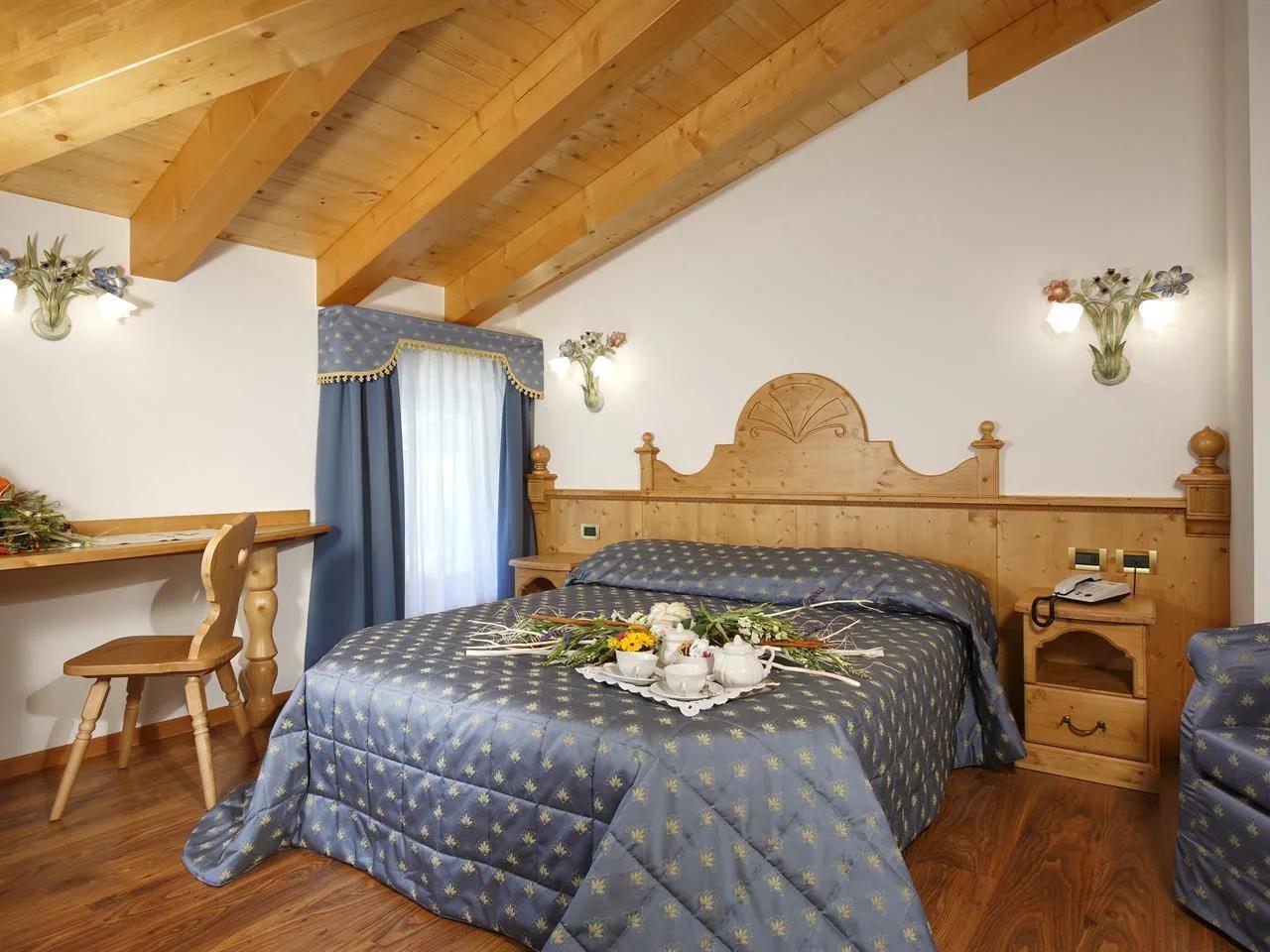 MOUNTAIN RESORT GARNI4