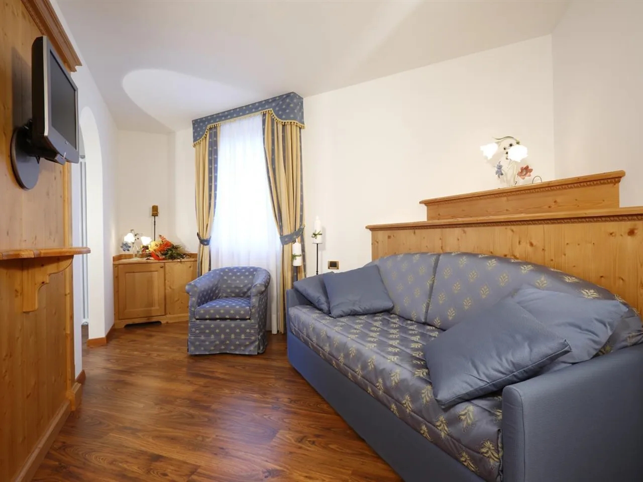 MOUNTAIN RESORT GARNI2