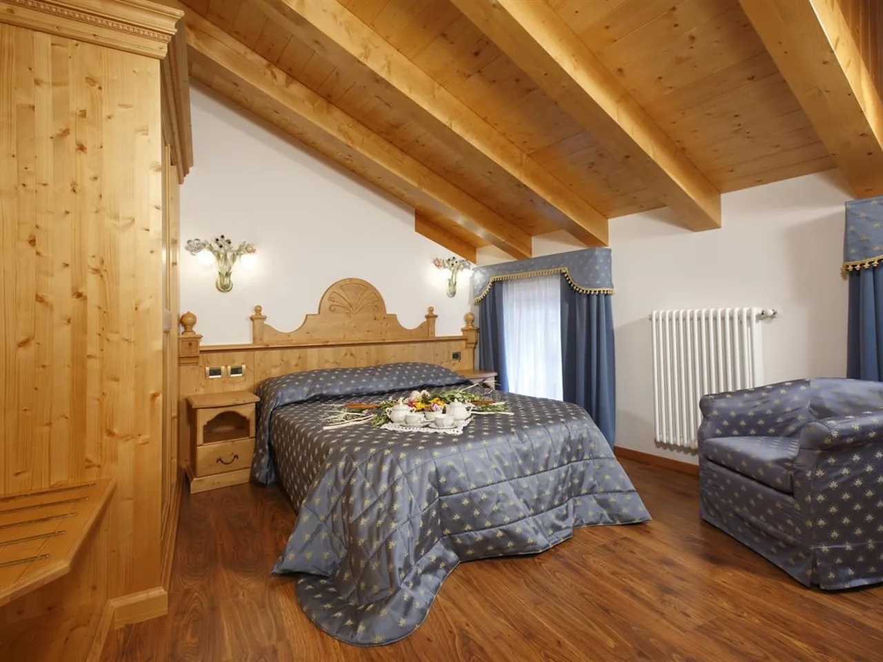MOUNTAIN RESORT GARNI1