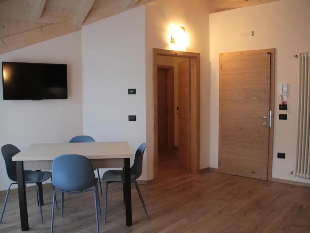 MOUNTAIN RESORT DEPENDANCE8