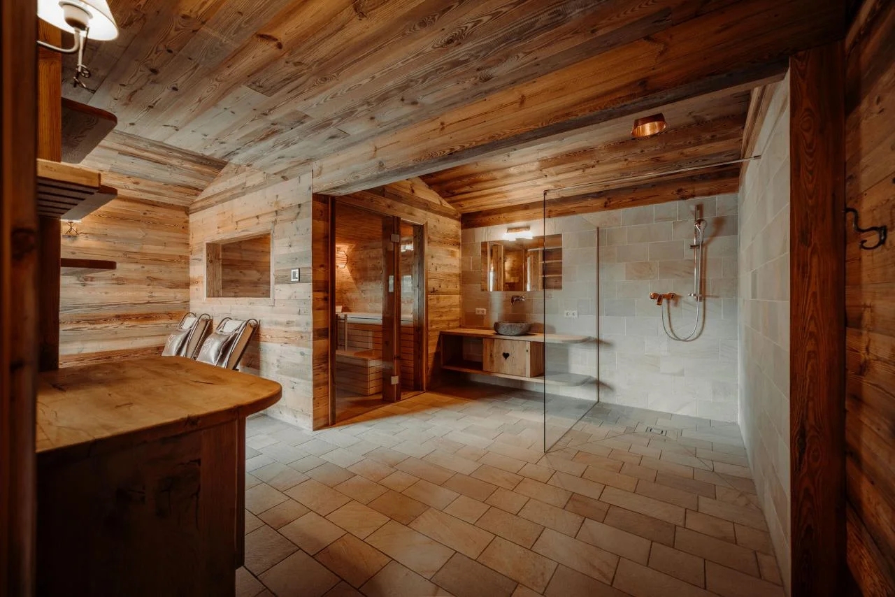 CHALET ALMDORF REITERALM Komfort-Almhutte Enzian11