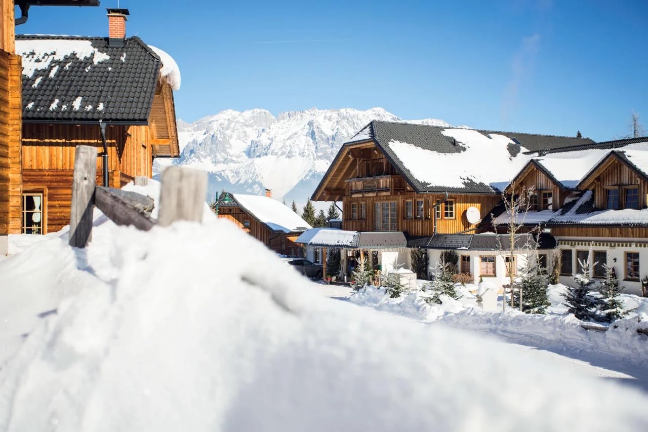 CHALET ALMDORF REITERALM Komfort-Almhutte Enzian0