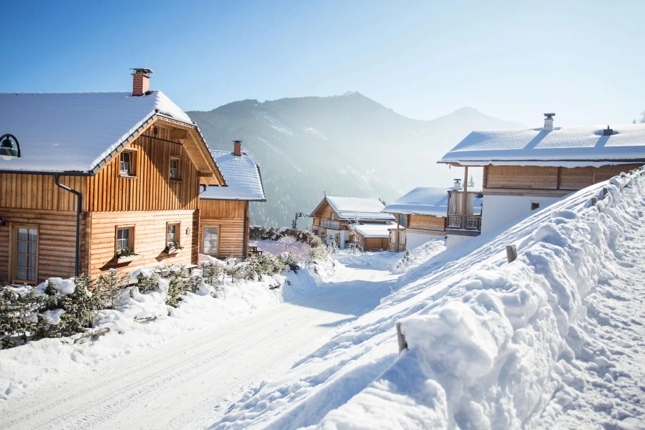 CHALET ALMDORF REITERALM Komfort-Almhutte Enzian2