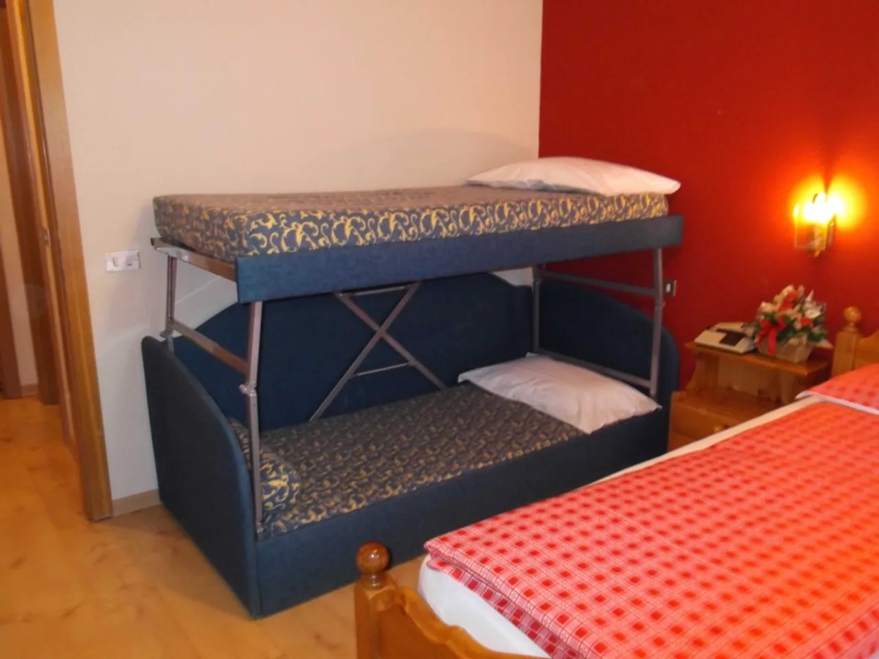 ADELE HOTEL7