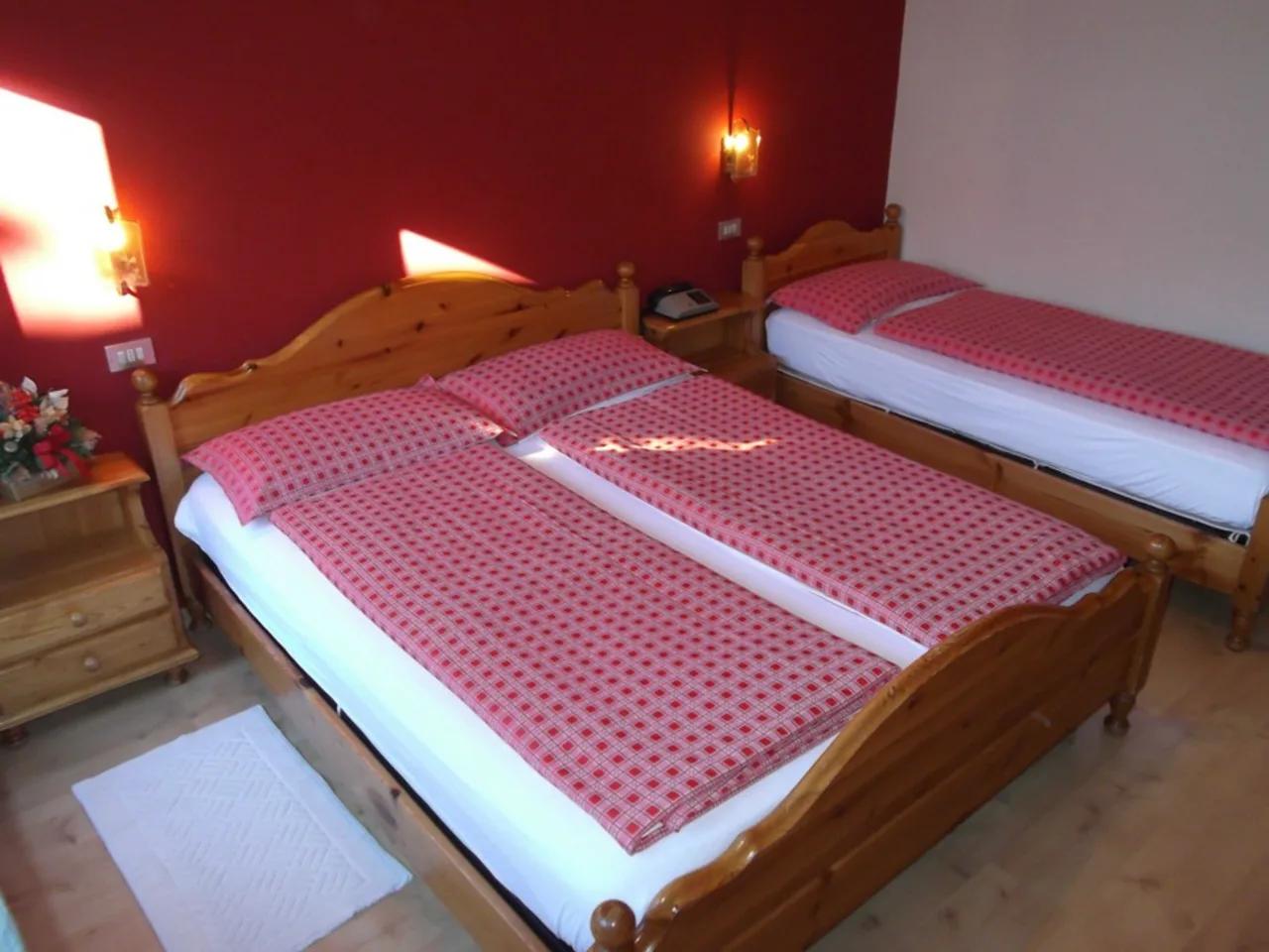 ADELE HOTEL12